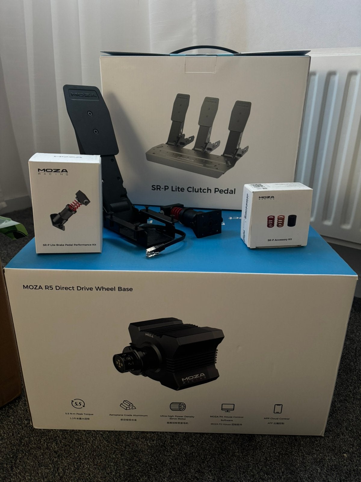 MOZA R5 Racing Bundle + Wheel Stand 2.0 + Extra’s, Spelcomputers en Games, Ophalen, Zo goed als nieuw