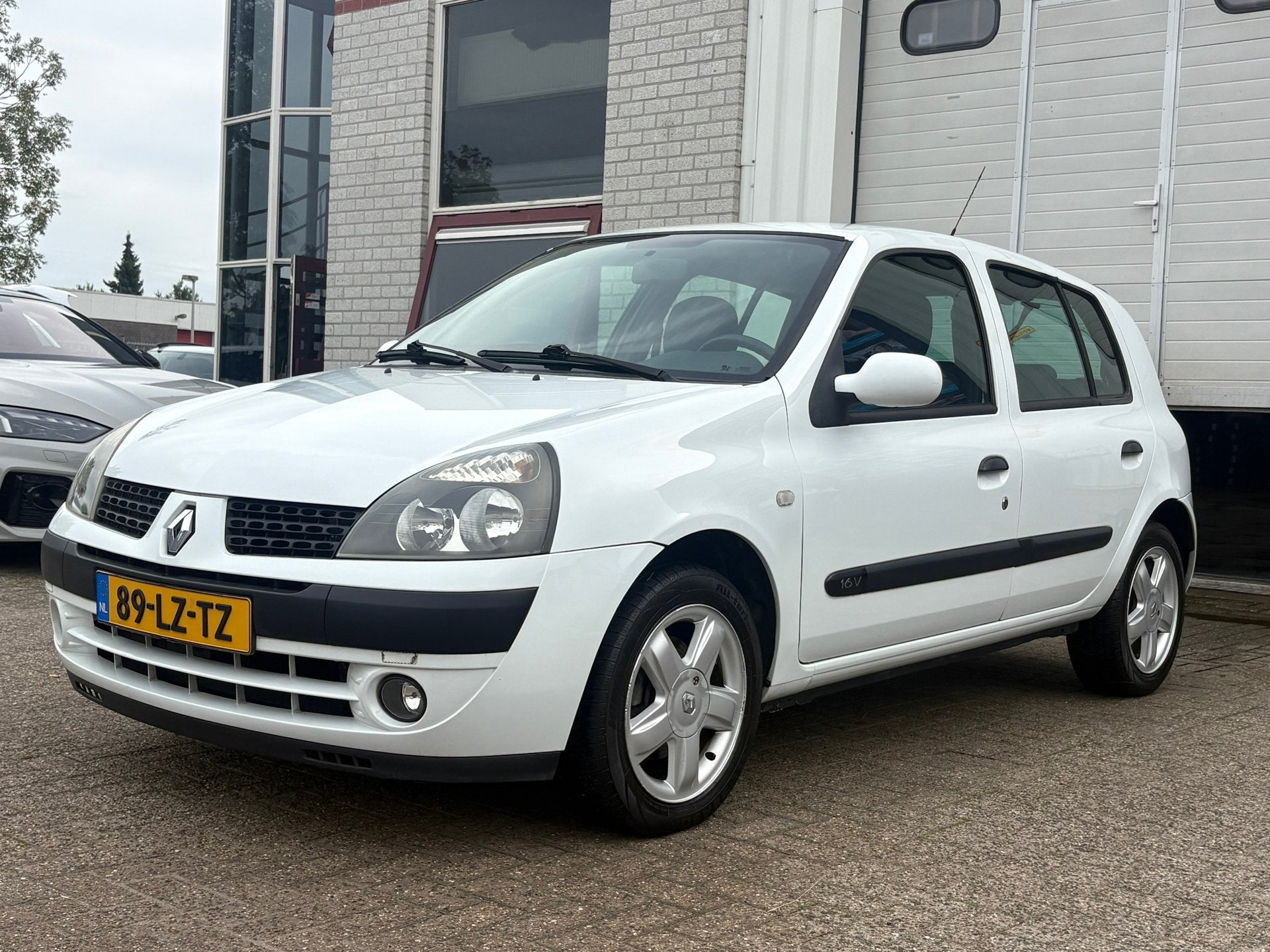 Renault Clio 1.2-16V Dynamique