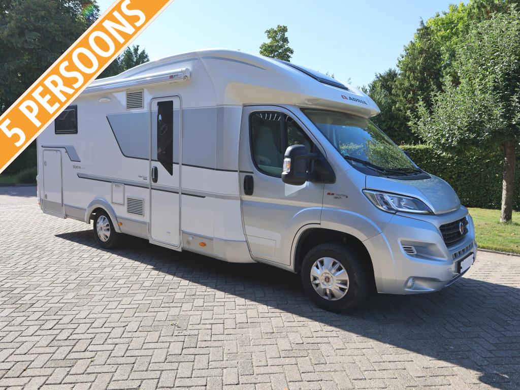 Adria Matrix New Line 670 SC | Queensbed + hefbed, Caravans en Kamperen, Niet ingevuld, Ringverwarming, Bedrijf, Afzuigkap