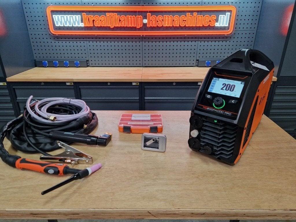 Jasic met LCD SCHERM EVO20 TIG200P AC/DC PFC PULSE 230v, Ophalen of Verzenden, Nieuw, 150 tot 250 ampère, Tig