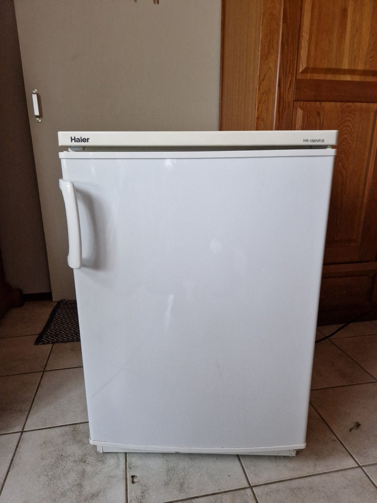 Haier Koelkast - Compact en Betrouwbaar, 85 tot 120 cm, 75 tot 100 liter, Ophalen of Verzenden, 45 tot 60 cm