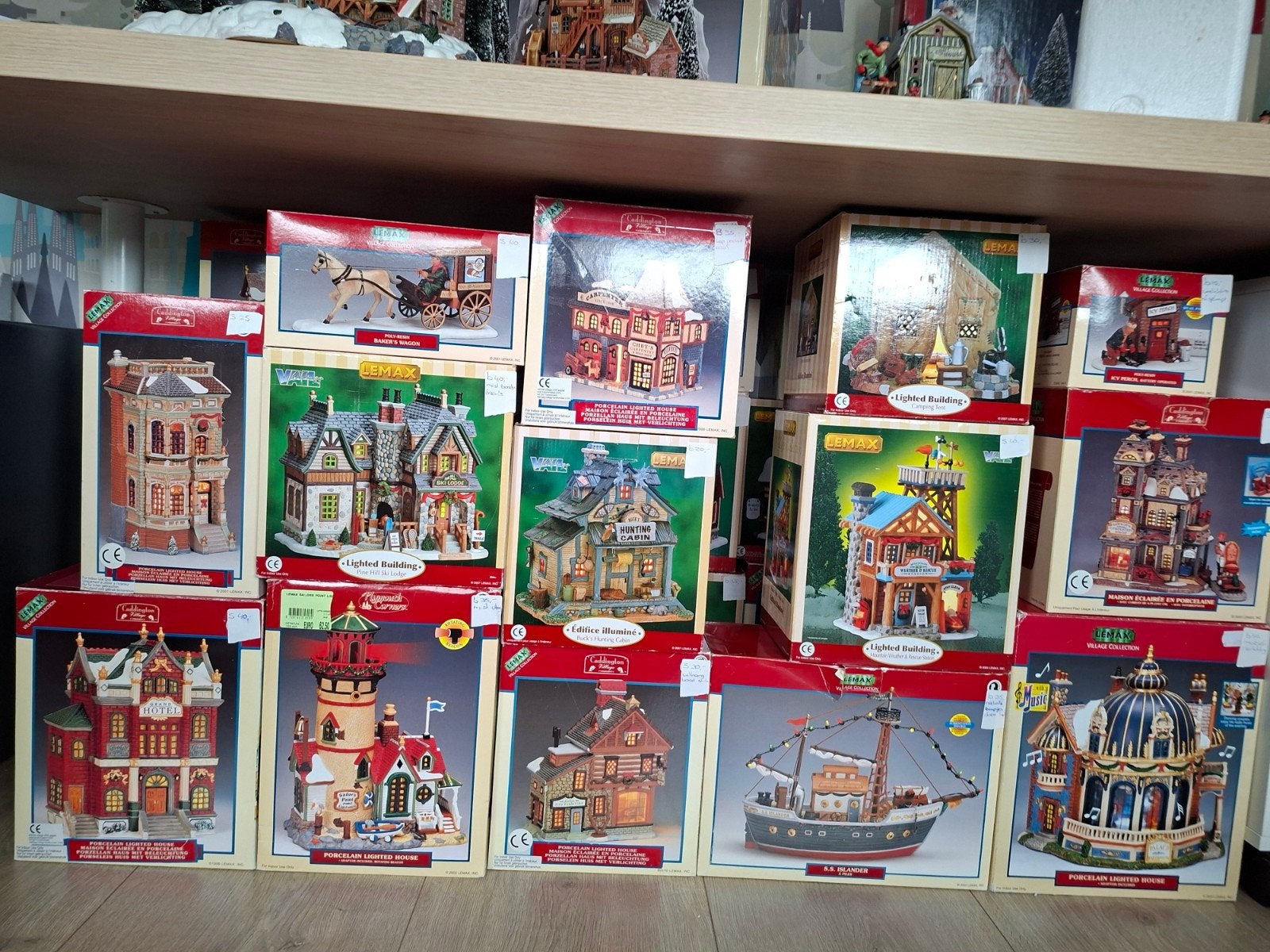 Lemax Village Collection - Diverse Verlichte Huizen en Trein, Diversen, Ophalen of Verzenden, Gebruikt
