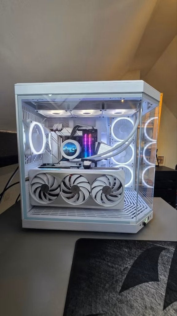 High-End Gaming PC – RTX 4090 AERO OC / Ryzen 7 7800X3D, Ophalen, 32 GB, Zo goed als nieuw, Gaming