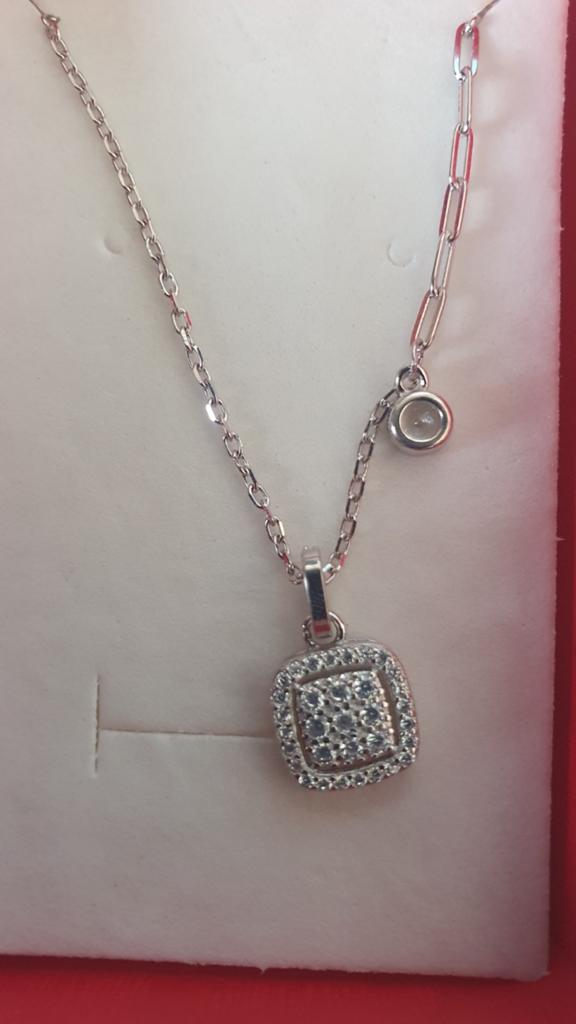 Elegante zilveren ketting met hanger en kristallen, Nieuw, Ophalen of Verzenden, Verstelbaar, Zilver