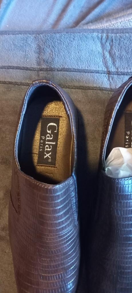 Herenschoenen nieuw in doos, Ophalen of Verzenden, Nieuw, Sneakers of Gympen