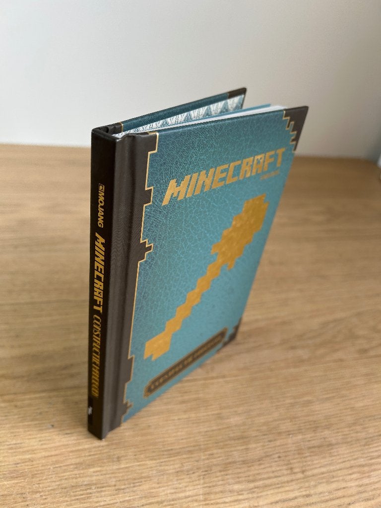 Minecraft Constructie Handboek, Ophalen of Verzenden, Zo goed als nieuw