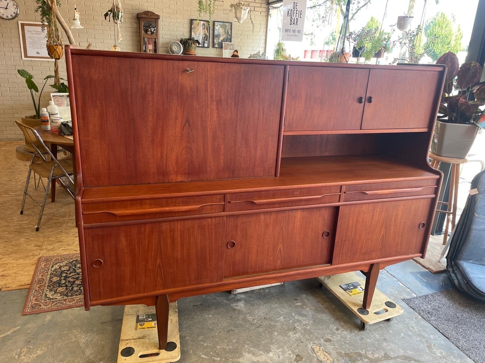 Teakhouten Highboard Jaren '60 - Deens Design Kast, Huis en Inrichting, Kasten | Wandmeubels, Ophalen, Met deur(en), 100 tot 150 cm