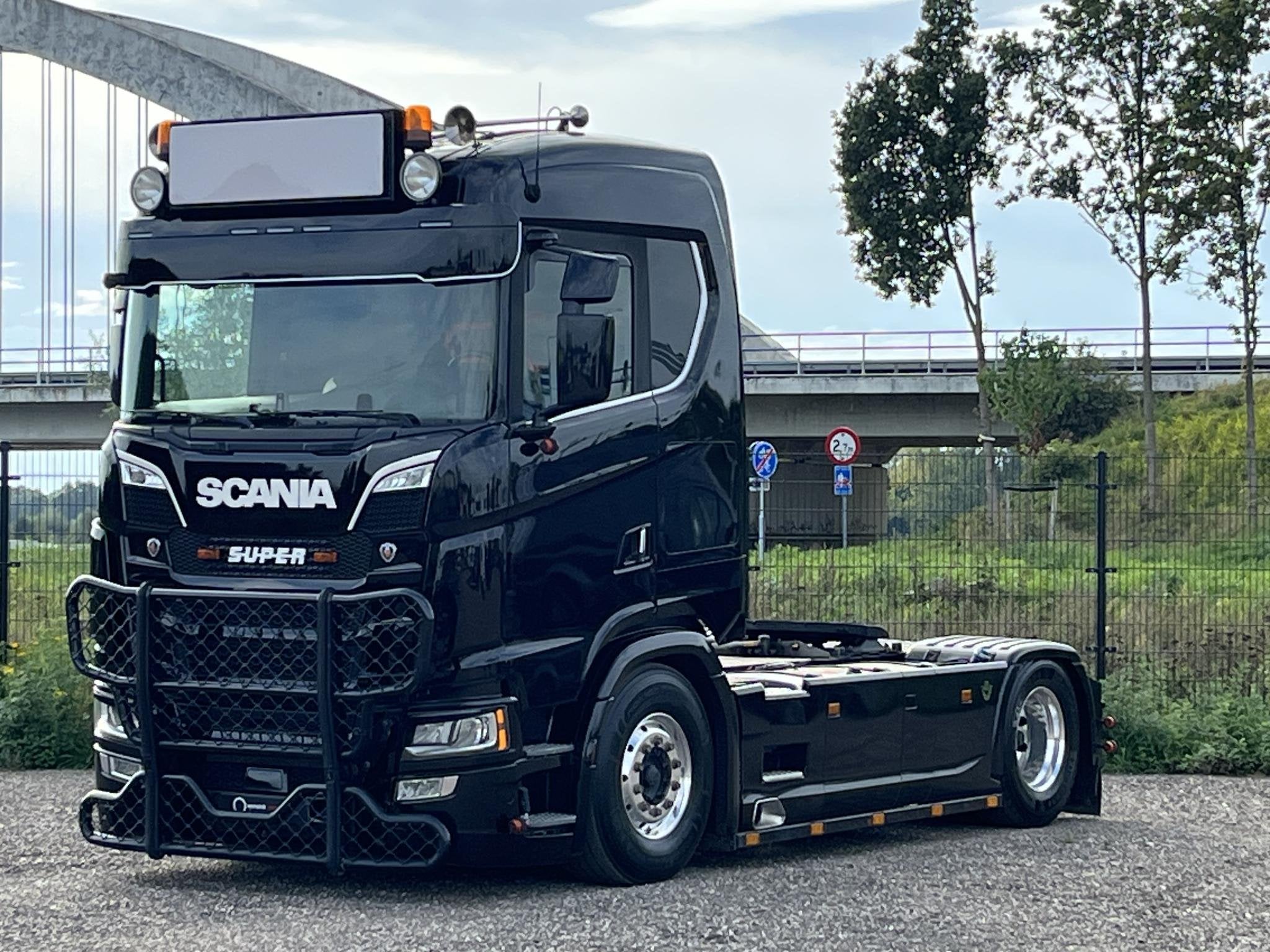 Scania S520 V8 | Classic look | Full Air | Retarder | Hydrau, Automaat, Stof, Scania, Zwart
