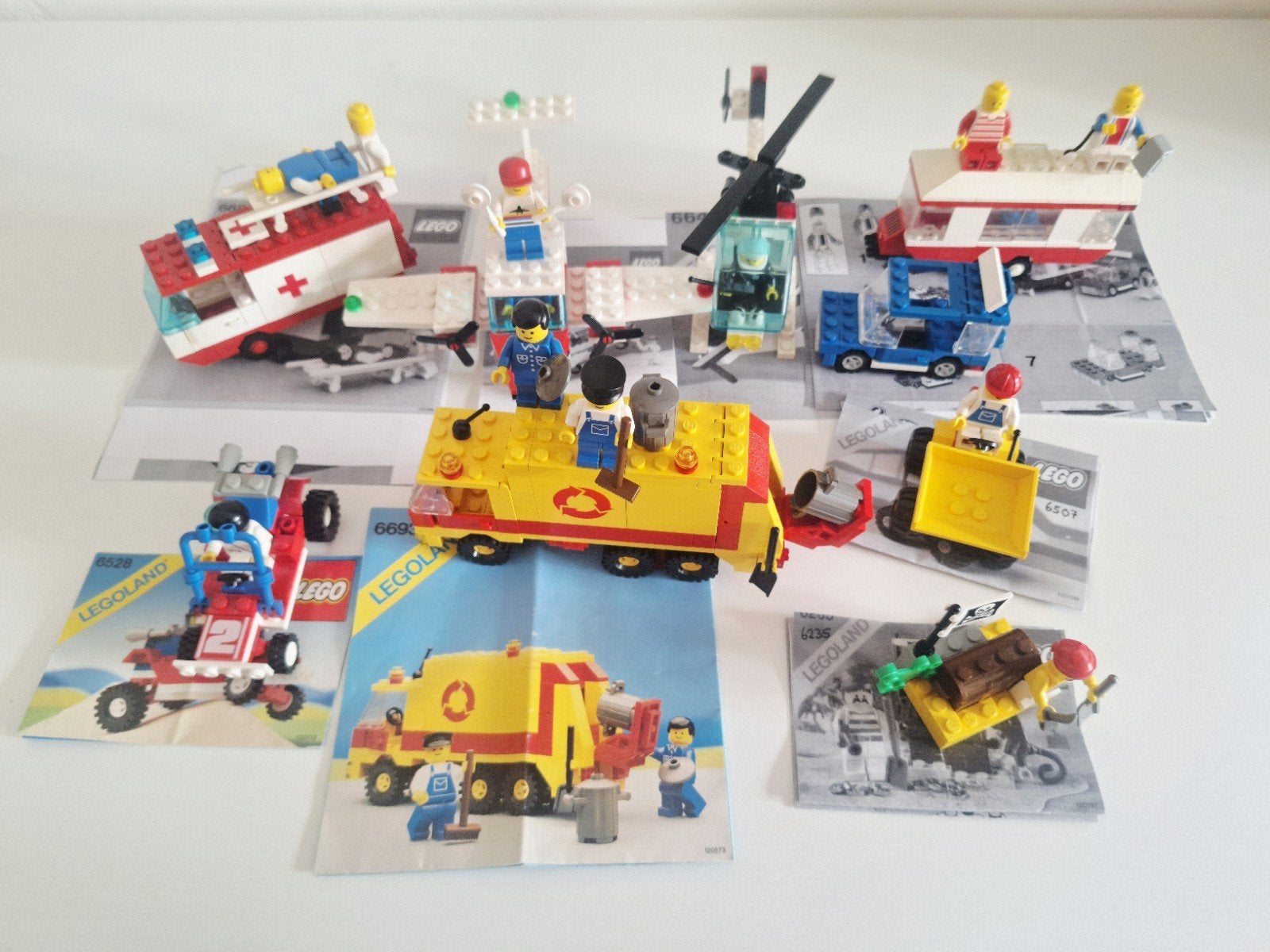Lot van oude LEGO-sets en onderdelen uit jaren '80, Gebruikt, Lego, Ophalen of Verzenden, Compleet