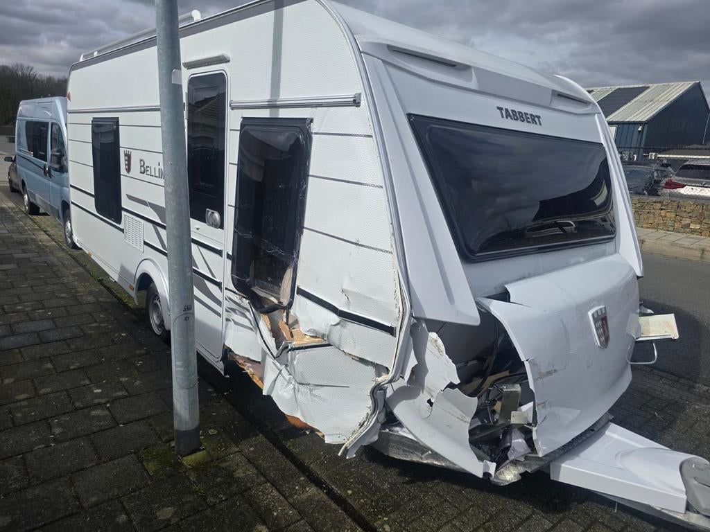 Tabbert Bellini 560 bouwjaar 2023 schade, Caravans en Kamperen, Ophalen, Tabbert, Tabbert@info.de, Duitsland
