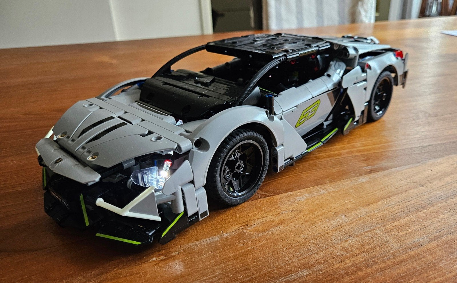 LEGO Technic Lamborghini Revuelto 42161, Ophalen, Zo goed als nieuw