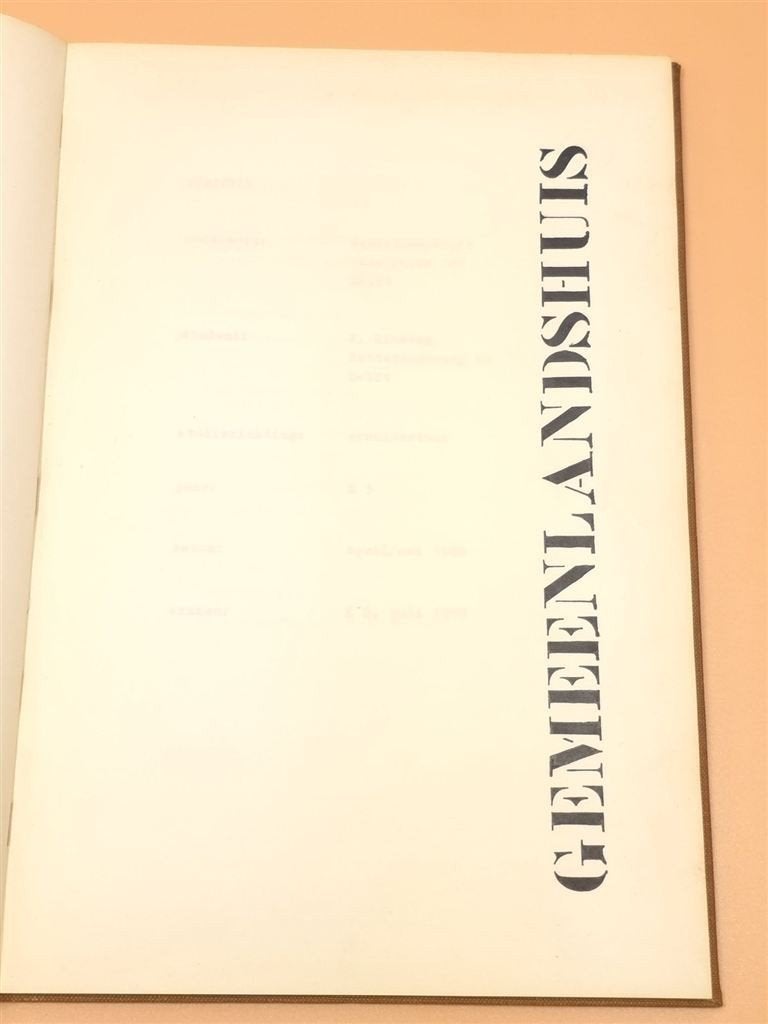 Gemeenlandshuis Delft — Architectuurscriptie 1970, Boeken, Ophalen of Verzenden, Gelezen, Architecten