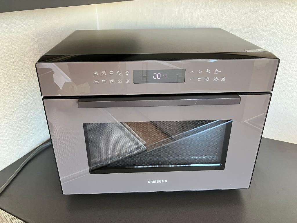 ZGAN Samsung HotBlast Combi-Magnetron – Nov 2024 + garantie, Ophalen, Combimagnetron, Zo goed als nieuw, Vrijstaand
