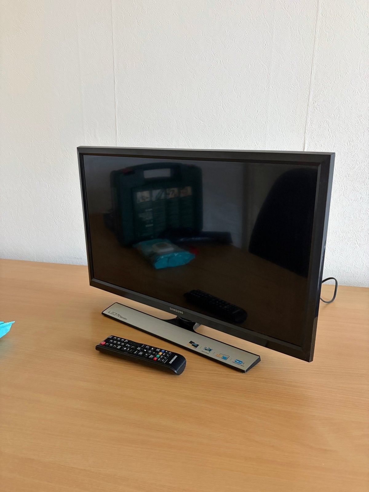 Samsung T24E310EW/EN 24 inch Full HD LED Televisie, Audio, Tv en Foto, Televisies, Ophalen, 50 Hz, Samsung, Gebruikt