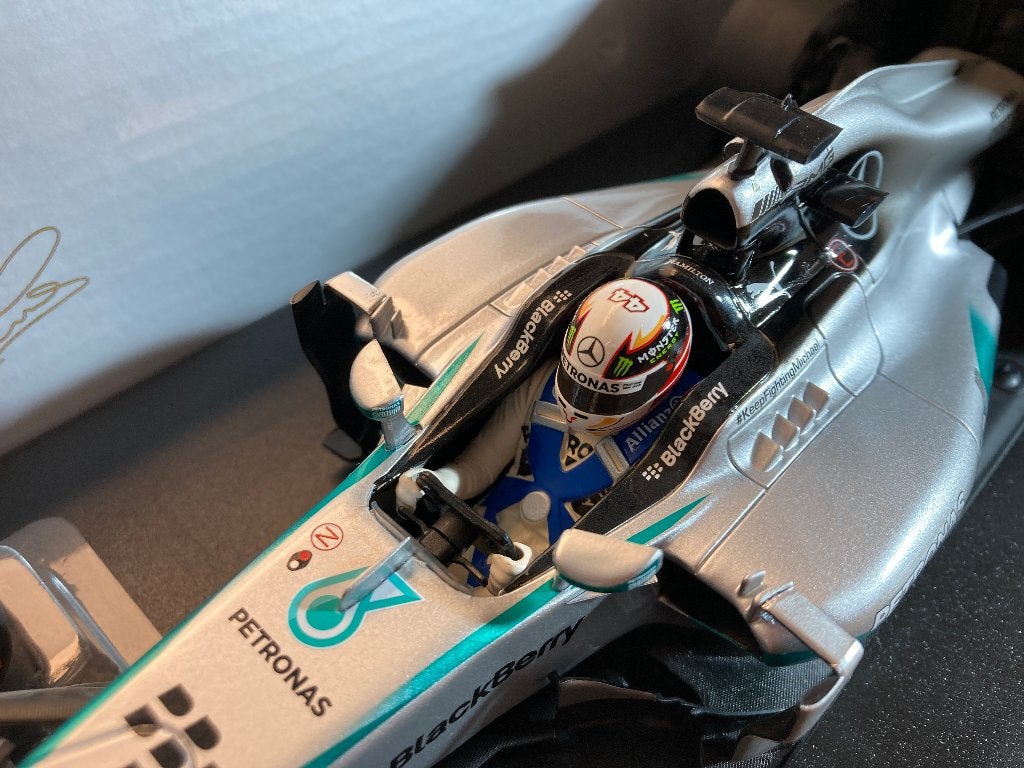 ✅ Lewis Hamilton 1:18 Malaysian GP Winner 2014 110140144, Ophalen of Verzenden, Nieuw, Formule 1