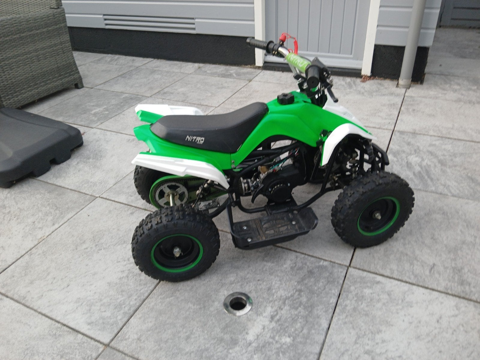 Foto 7 van Nitro Kinderquad - Groen/Wit