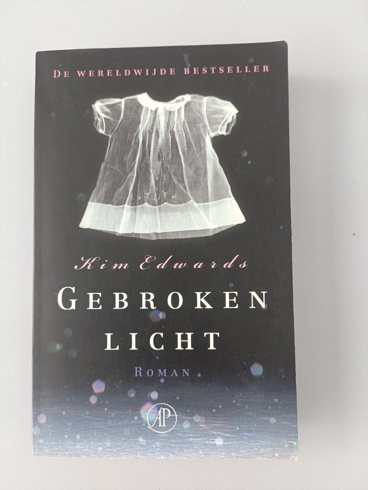 Gebroken Licht - Kim Edwards (Wereldwijde Bestseller), Ophalen of Verzenden, Gelezen, Kim Edwards, Nederland