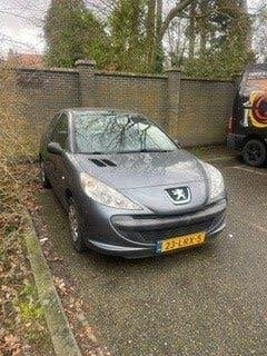 Peugeot 206+ 1.1 3D 2010 Grijs, Auto's, Voorwielaandrijving, 31 €/maand, 4 cilinders, 913 kg