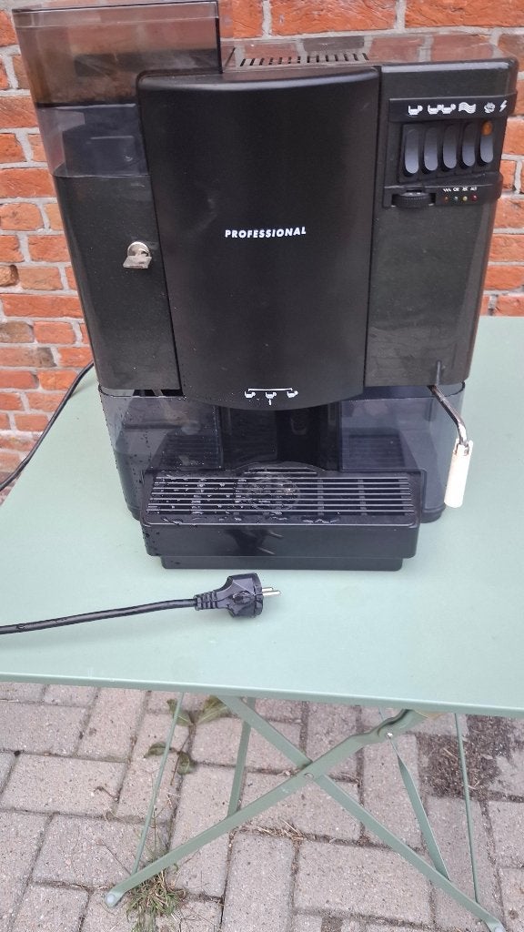 koffie machine van Quick (Mill), Afneembaar waterreservoir, Koffiemachine, Zo goed als nieuw, 2 tot 4 kopjes