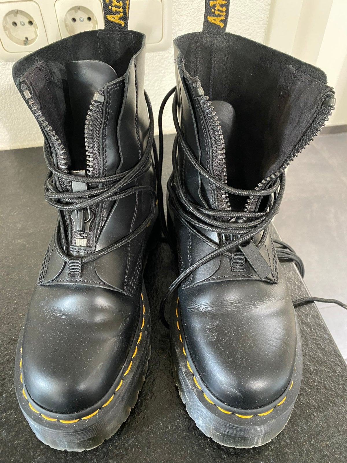 Dr martens nieuw, Kleding | Dames, Schoenen, Zwart, Lage of Enkellaarzen, Nieuw, Ophalen of Verzenden