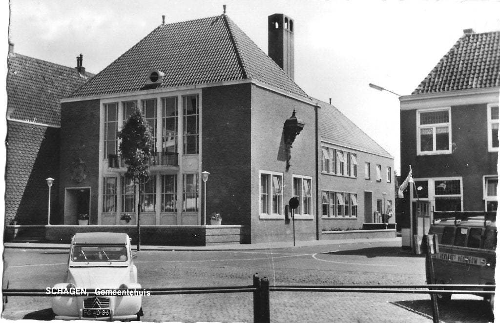 Schagen Gemeentehuis - auto Citroën, Verzenden, 1960 tot 1980, Ongelopen, Noord-Holland