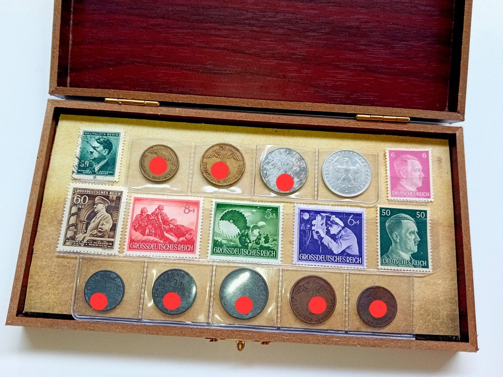 WO2 Set - Complete Reeks Reichspfennig, Alu & Zegels in Kist, Verzamelen, Ophalen of Verzenden, Landmacht, Duitsland, Overige typen