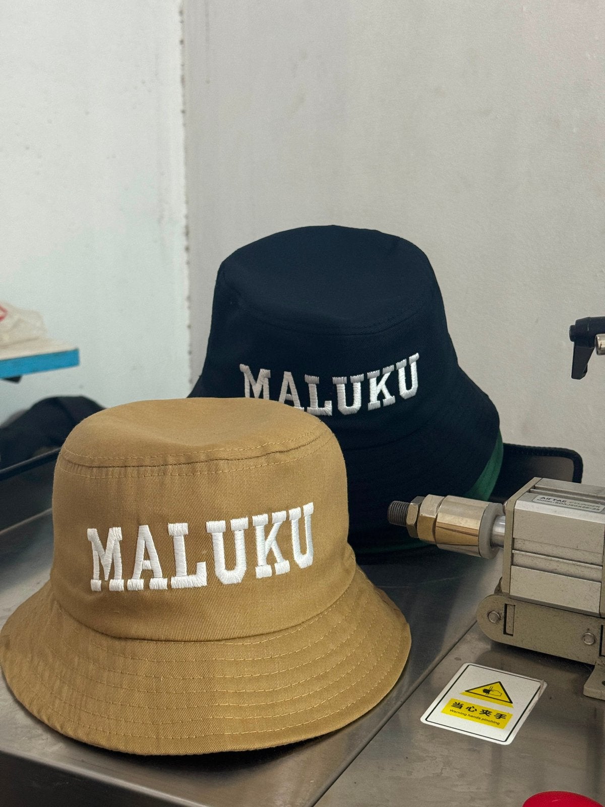 Maluku Bucket hat, Verzenden, Nieuw, 57 cm (M, 7⅛ inch) of minder, Hoed