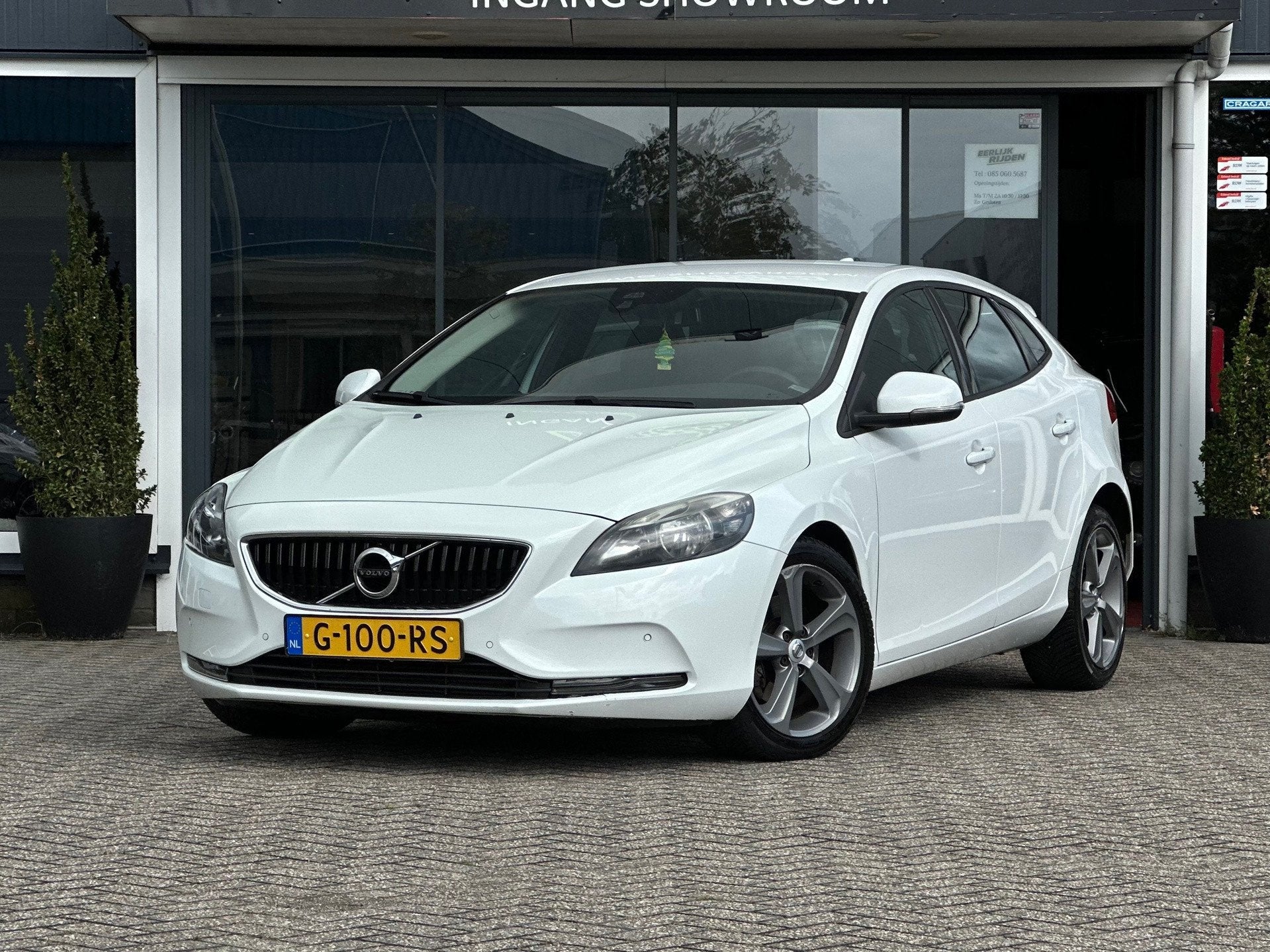 Volvo V40 2.0 T2 Inscription |Uitstekende staat|Nwe Apk, Auto's, Voorwielaandrijving, Gebruikt, Euro 6, 4 cilinders