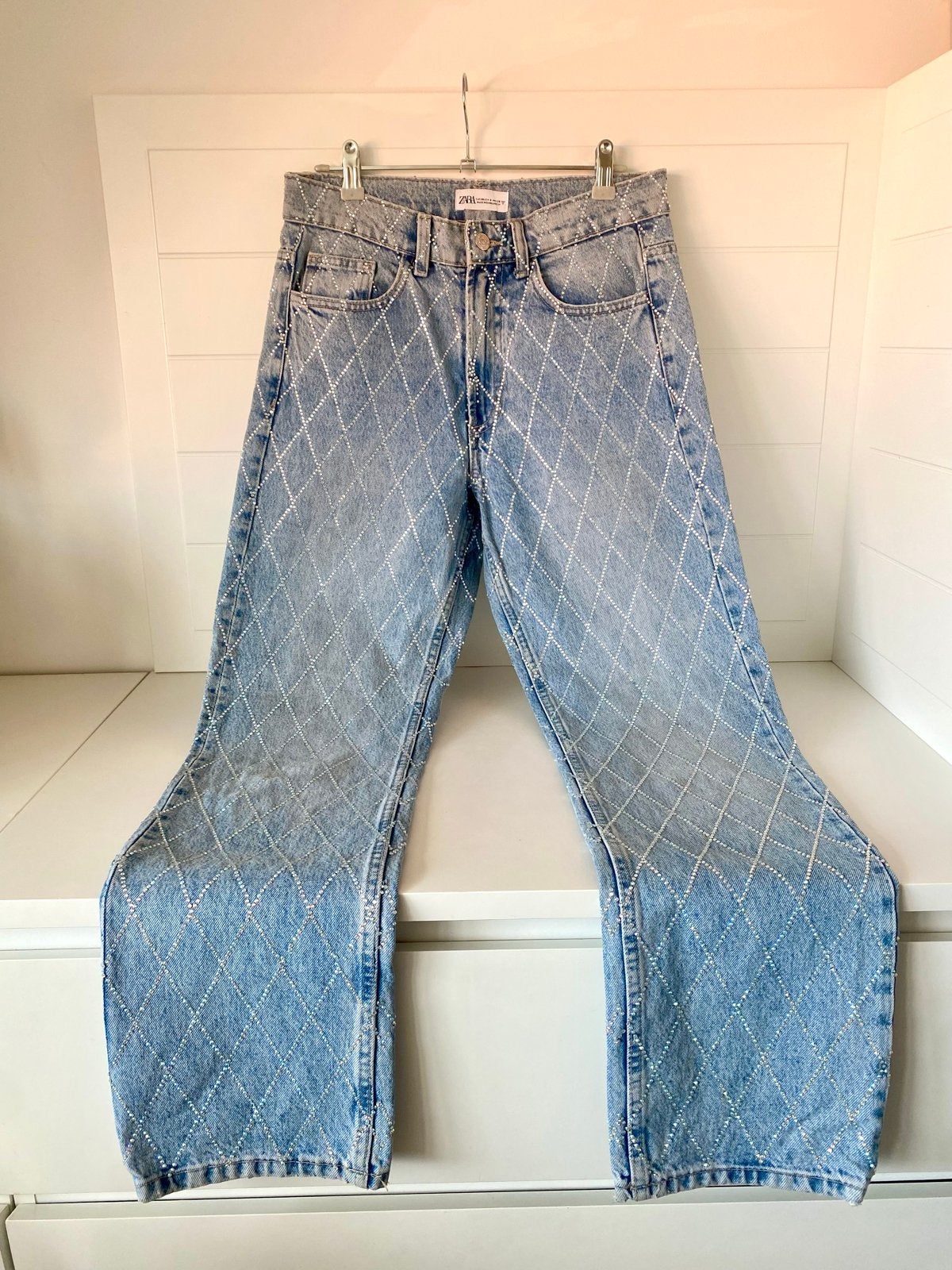 Zara Jeans met Strass Steentjes - Maat 36, Ophalen of Verzenden, Zo goed als nieuw, Blauw, W28 - W29 (confectie 36)