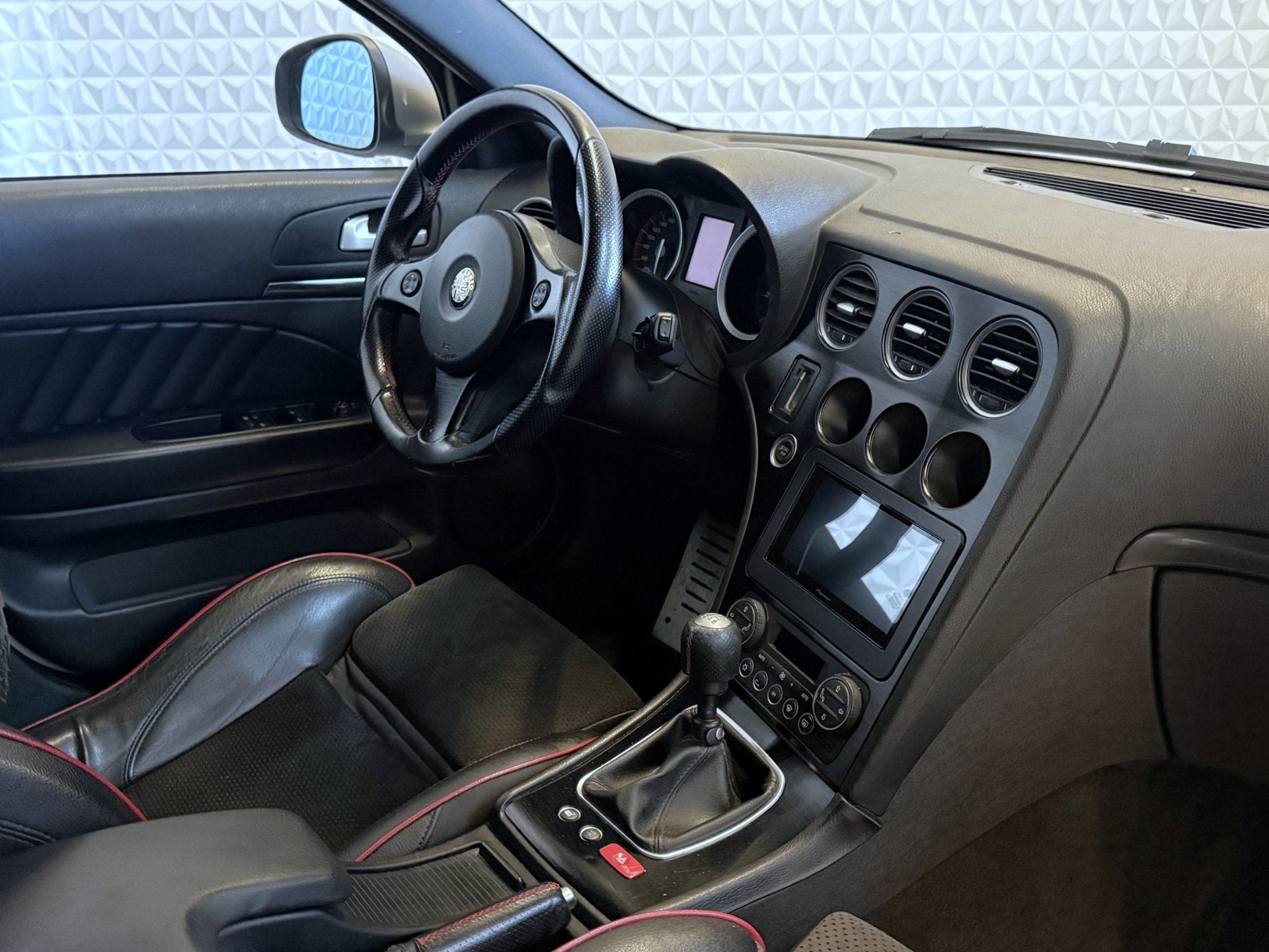 Alfa Romeo 159 Sportwagon 1.7 T Distintive EXPORT PRIJS EX B, Euro 5, Gebruikt, Zwart, 4 cilinders