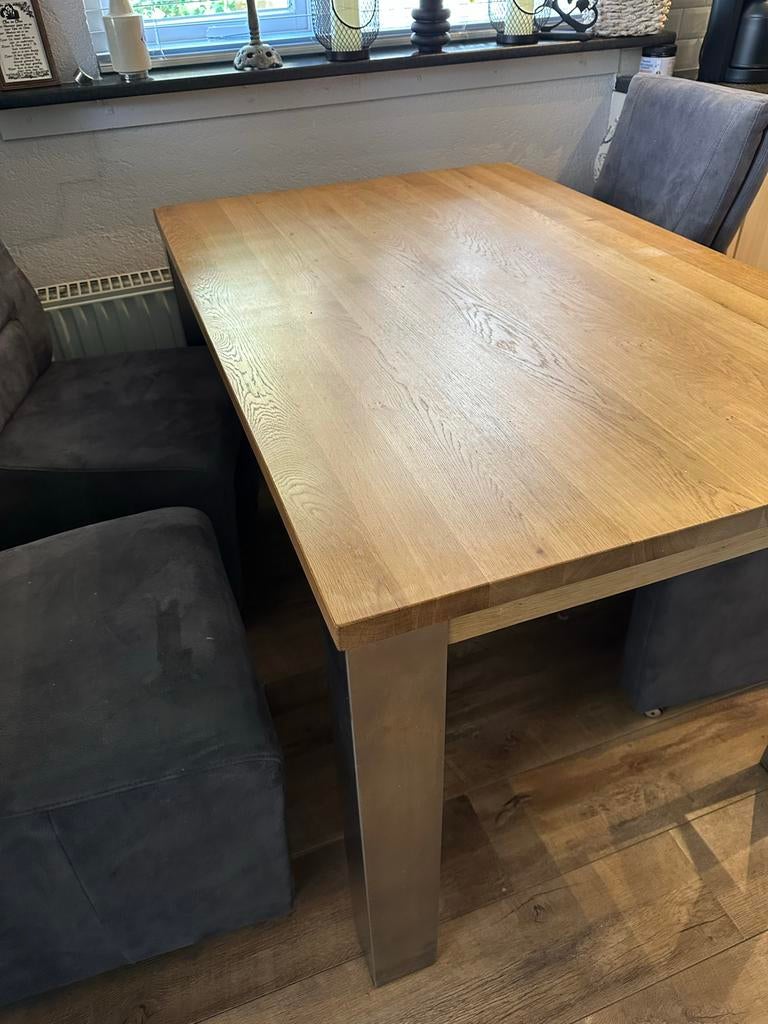 Eiken eettafel, Ophalen