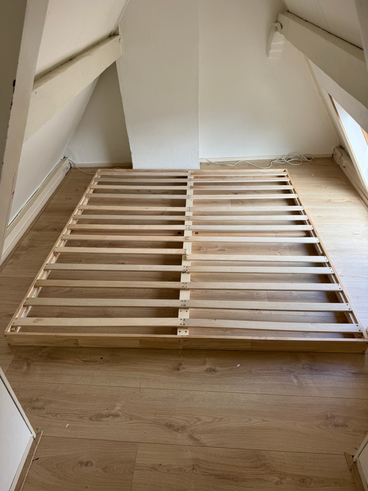Laag bedframe 180x200 cm vidaxl massief grenenhout, Huis en Inrichting, Ophalen, Bruin, Tweepersoons, Zo goed als nieuw