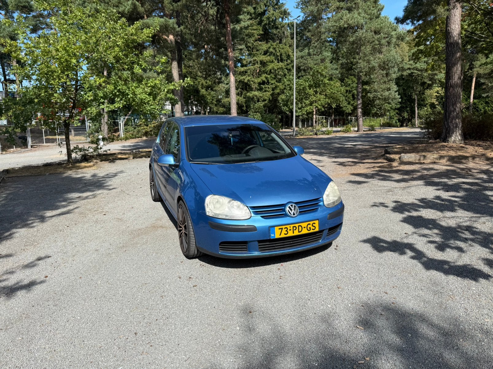 Volkswagen Golf 1.4 16V 55KW 5D 2004 Blauw, Voorwielaandrijving, Metallic lak, Stof, 74 pk