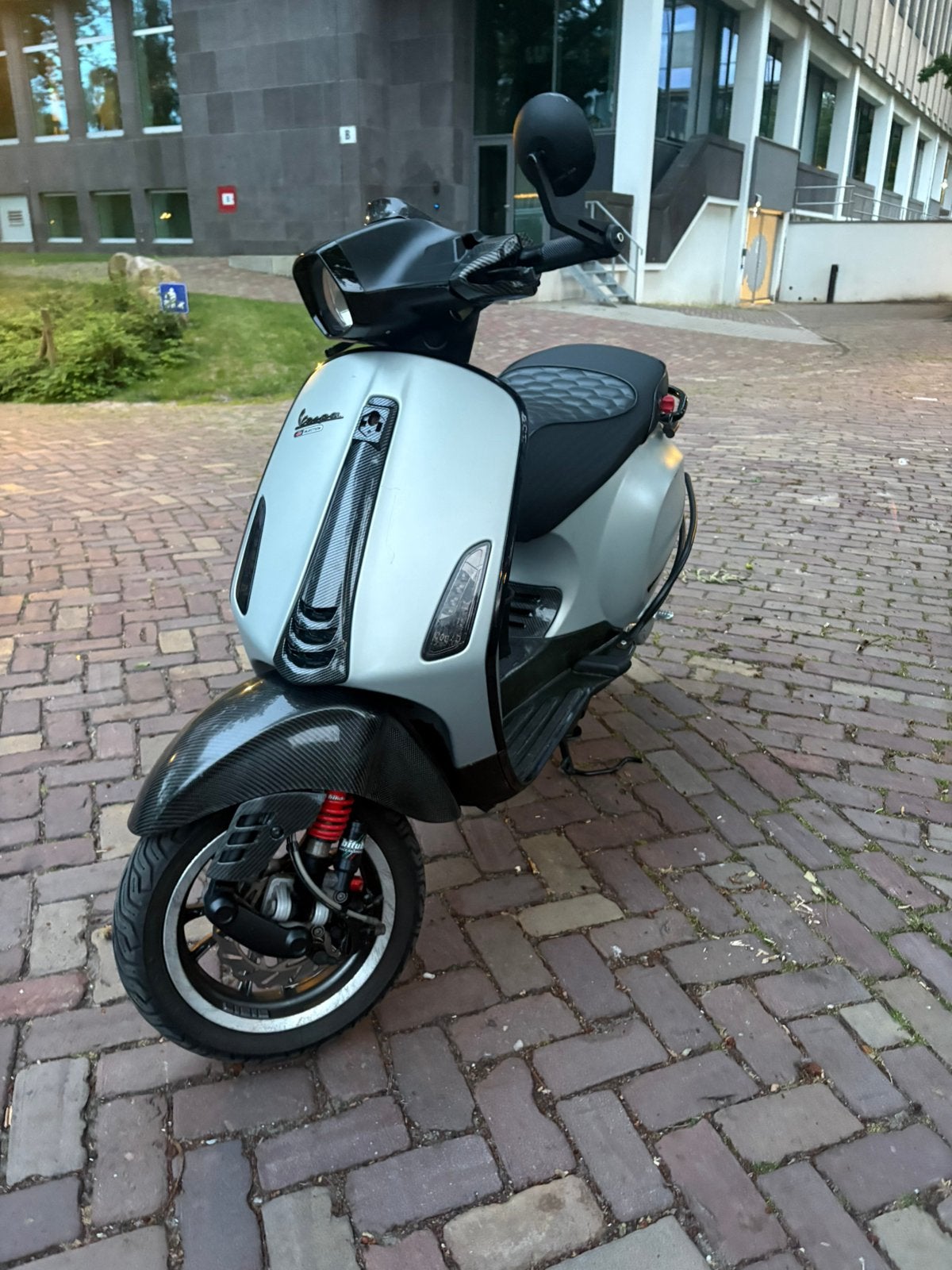 Vespa Sprint 50cc 2t (vandaag €2000), Tweetakt, 70 cc, Ophalen of Verzenden, Zo goed als nieuw