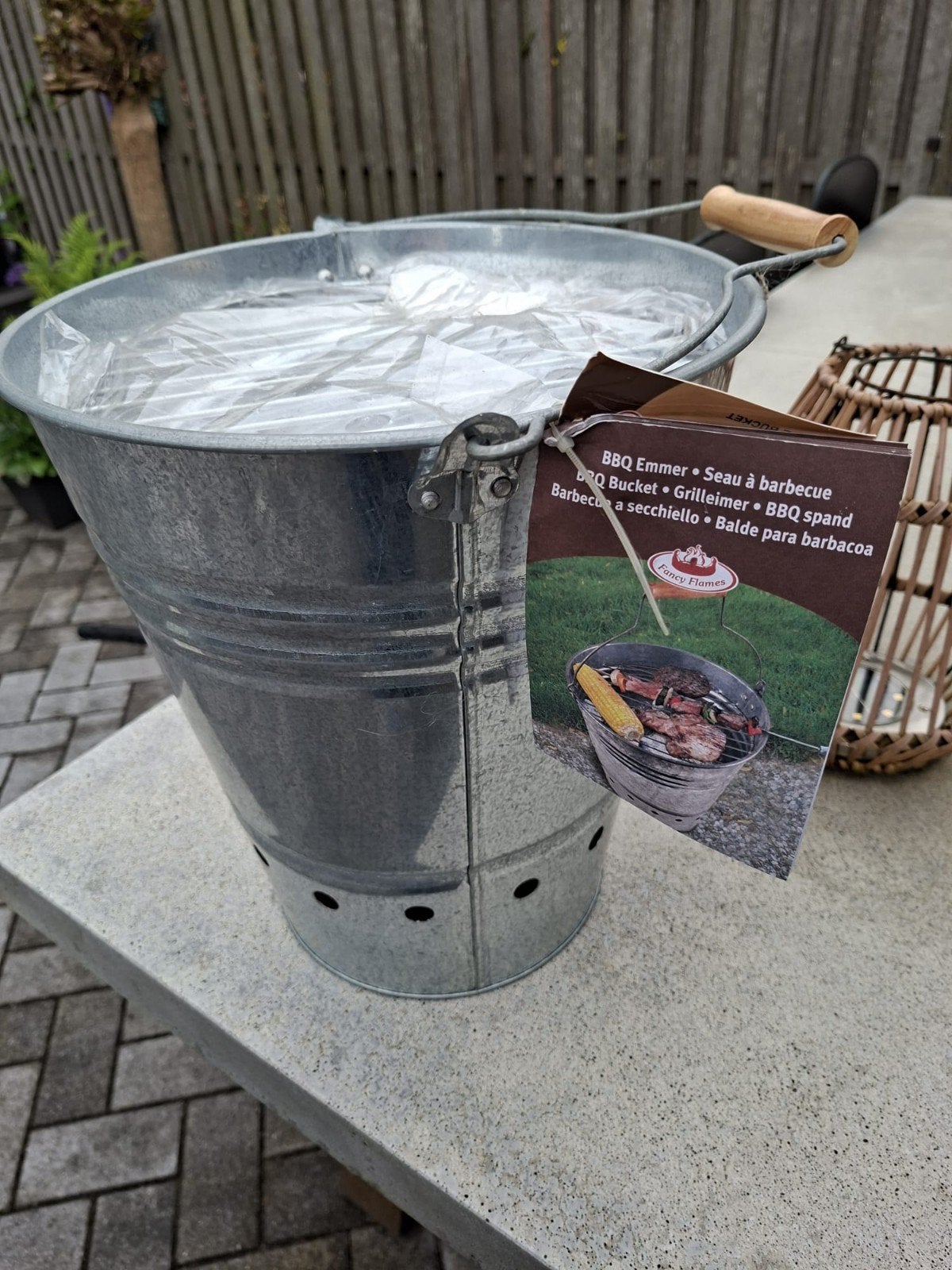 BBQ Emmer - Draagbare Grill voor Buiten, Ophalen, Nieuw, Fancy Flames