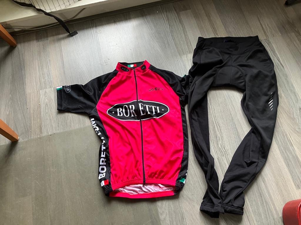 Boretti dames wielrenshirtje mt S met gratis broek, Ophalen of Verzenden, Dames, Bovenkleding