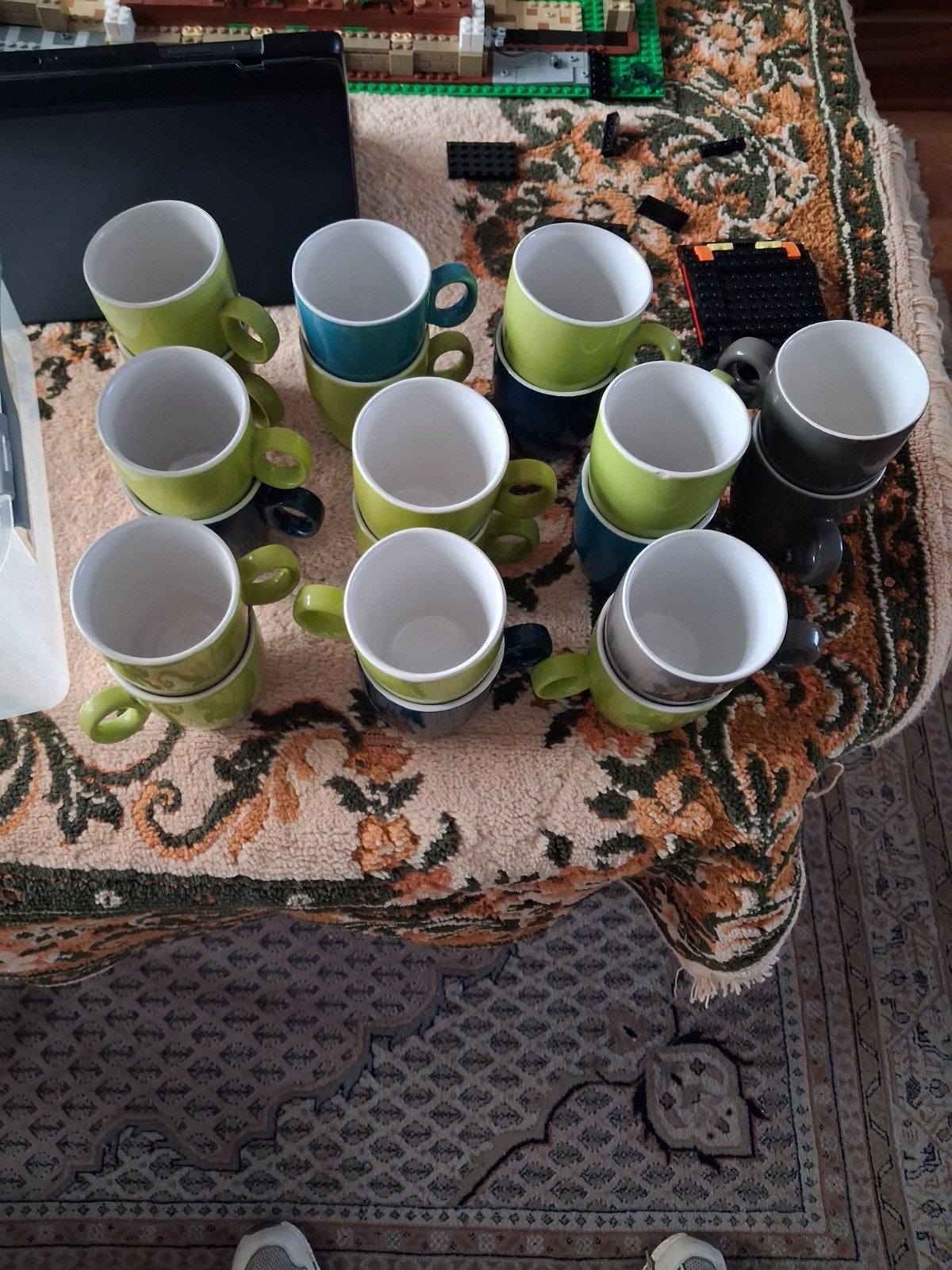 20 porseleinen koffiekopjes in diverse kleuren, Ophalen, Porselein