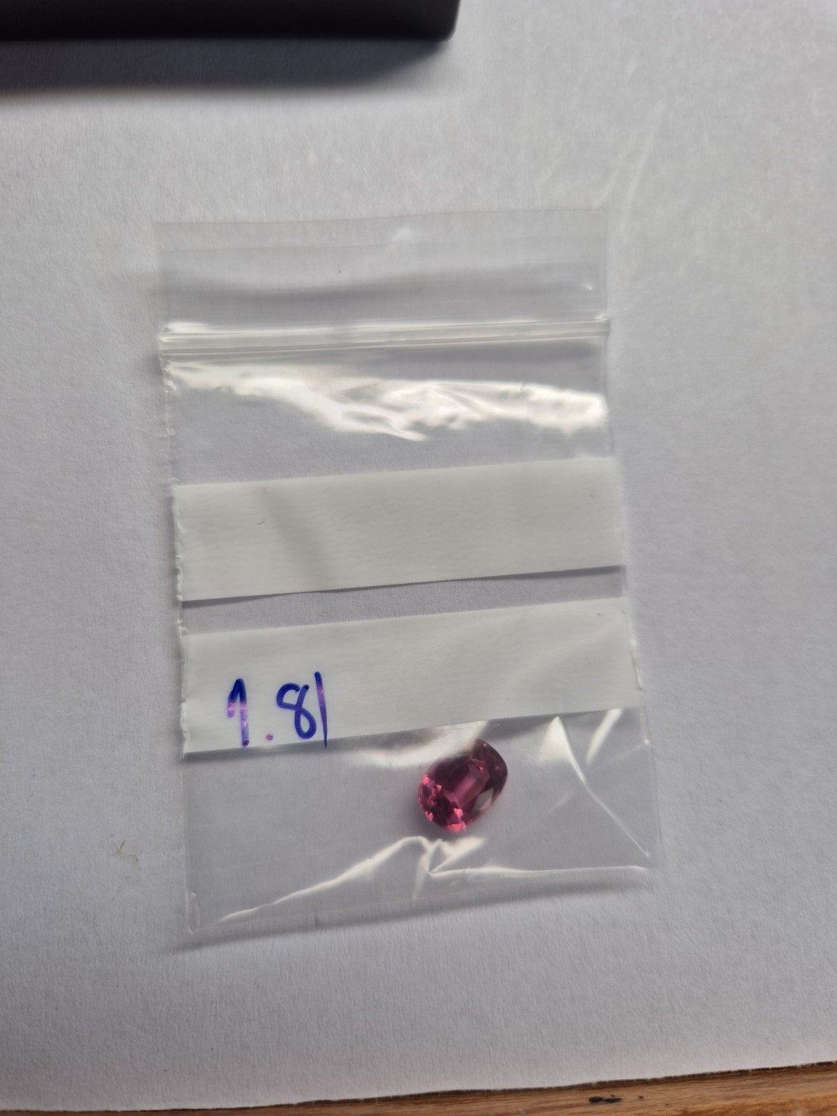 Natuurlijke roze/rode spinel 1,81 ct onverhit, Sieraden, Tassen en Uiterlijk, Ophalen of Verzenden, Nieuw