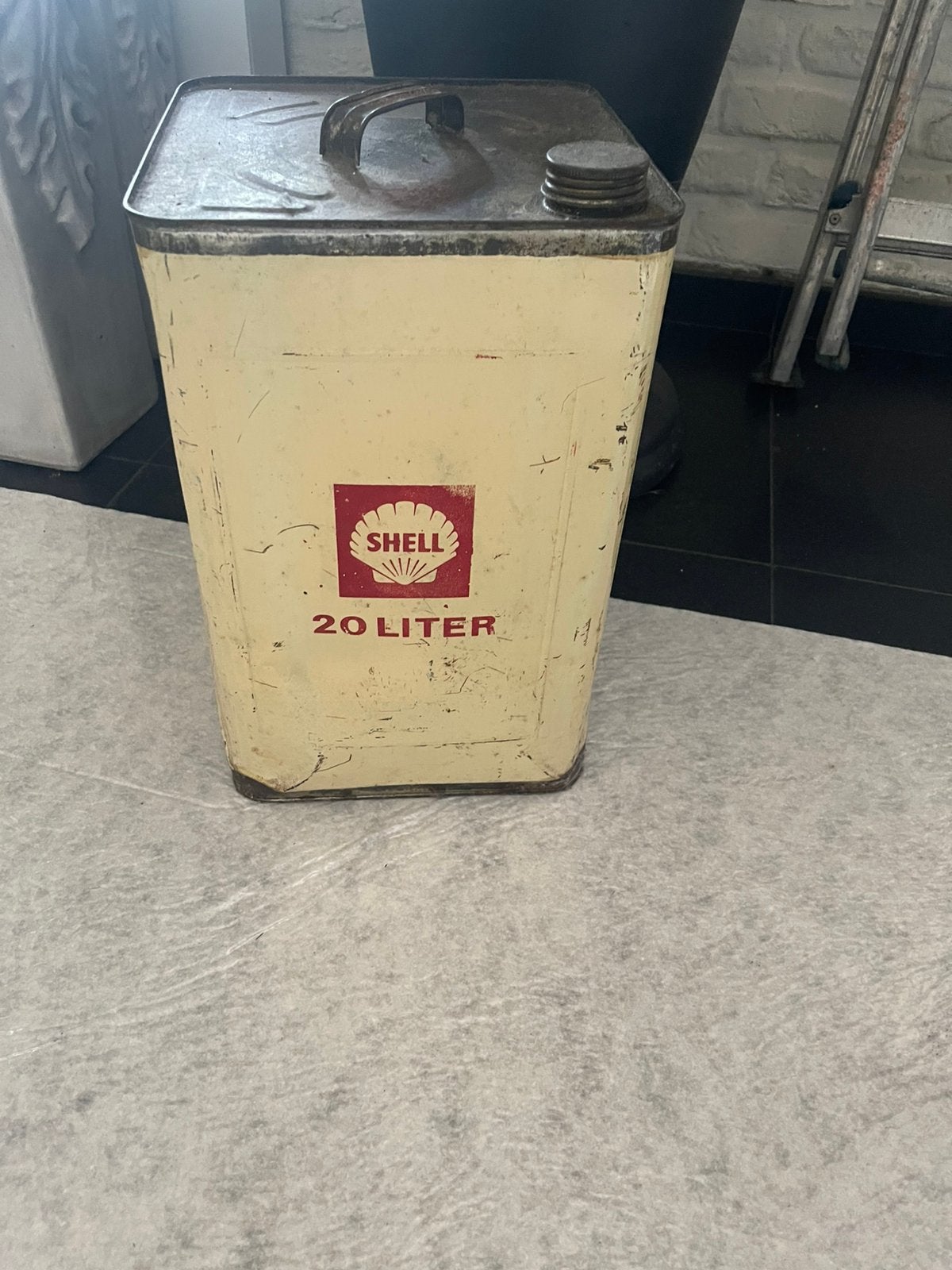 Olie blik / vat  van Shell, Ophalen, Gebruikt, Overige, Overige merken
