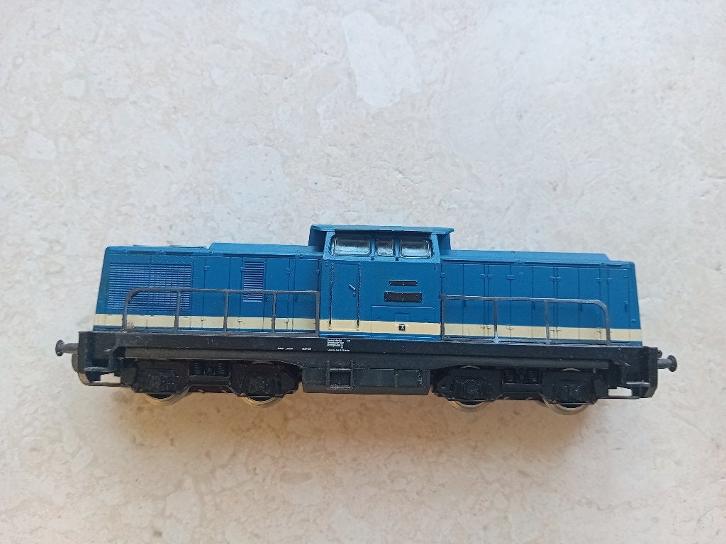 H0#562 Gützold V100 diesellocomotief., Gebruikt, Locomotief, Gelijkstroom of Wisselstroom, Piko