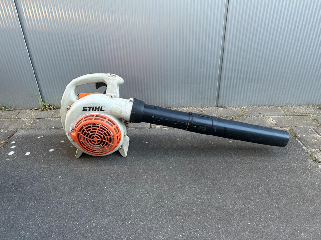 Stihl bg 56 bladblazer, Ophalen of Verzenden, Gebruikt, Benzine, Handgedragen
