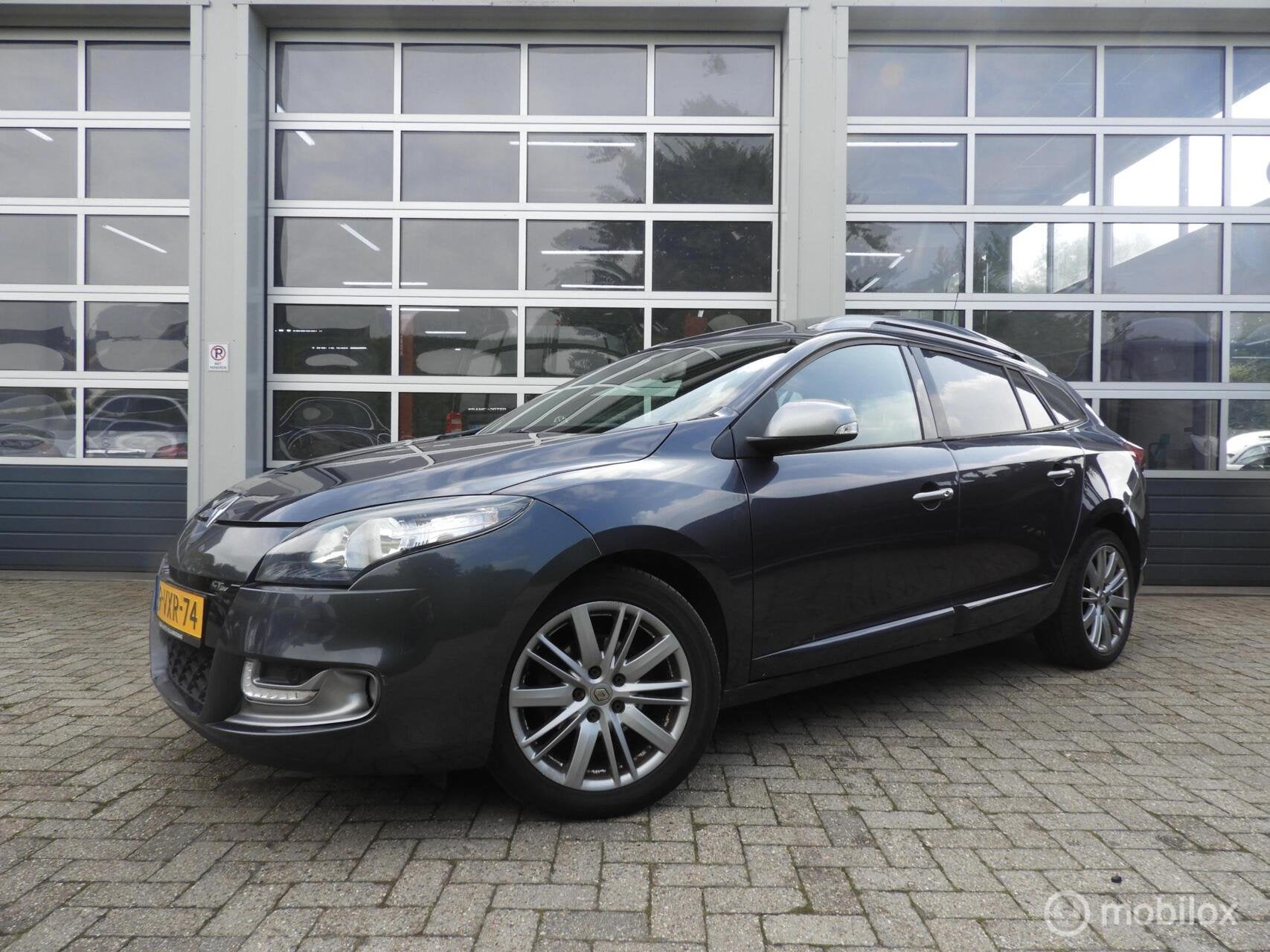 Renault Mégane 1.5 dCi GT-Line, Automaat, Euro 5, Gebruikt, 4 cilinders