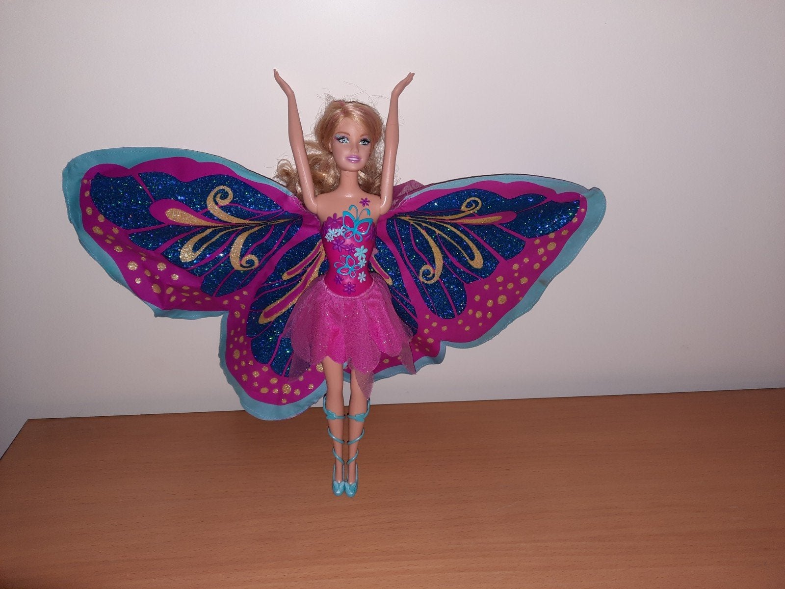 Barbie fairy tastic princess, Kinderen en Baby's, Speelgoed | Poppen, Ophalen of Verzenden, Barbie