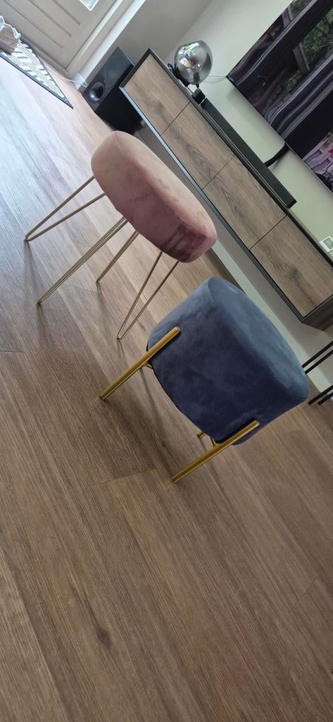 Set van 2 Gekleurde Stoffen Krukjes - Roze & Blauw, Ophalen, Zo goed als nieuw, Overige materialen