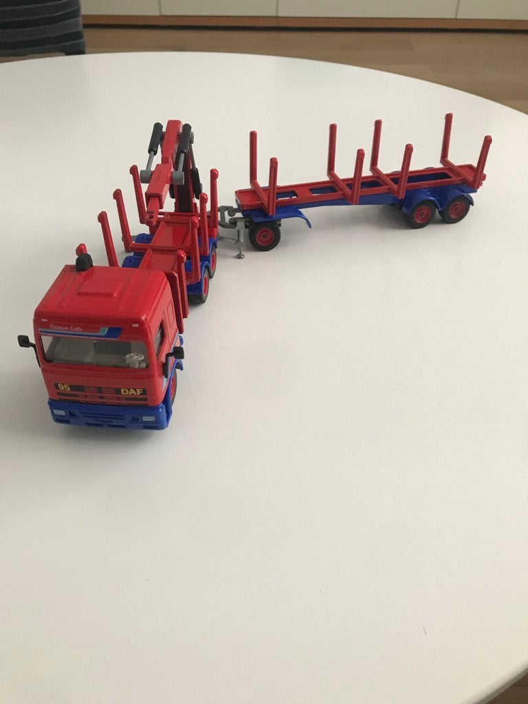 Siku DAF 95 Spacelab met kraan en trailer, Ophalen of Verzenden, Gebruikt, Bus of Vrachtwagen, SIKU