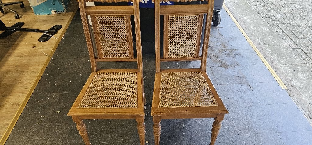 Houten stoelen, Huis en Inrichting, Ophalen, Gebruikt, Twee, Bruin