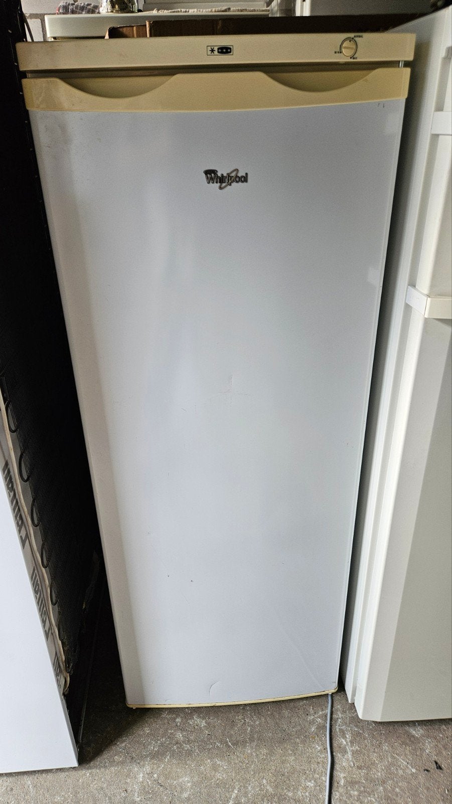 Whirlpool vrieskast A +., Gebruikt, Minder dan 60 cm, Energieklasse A of zuiniger, 140 tot 160 cm