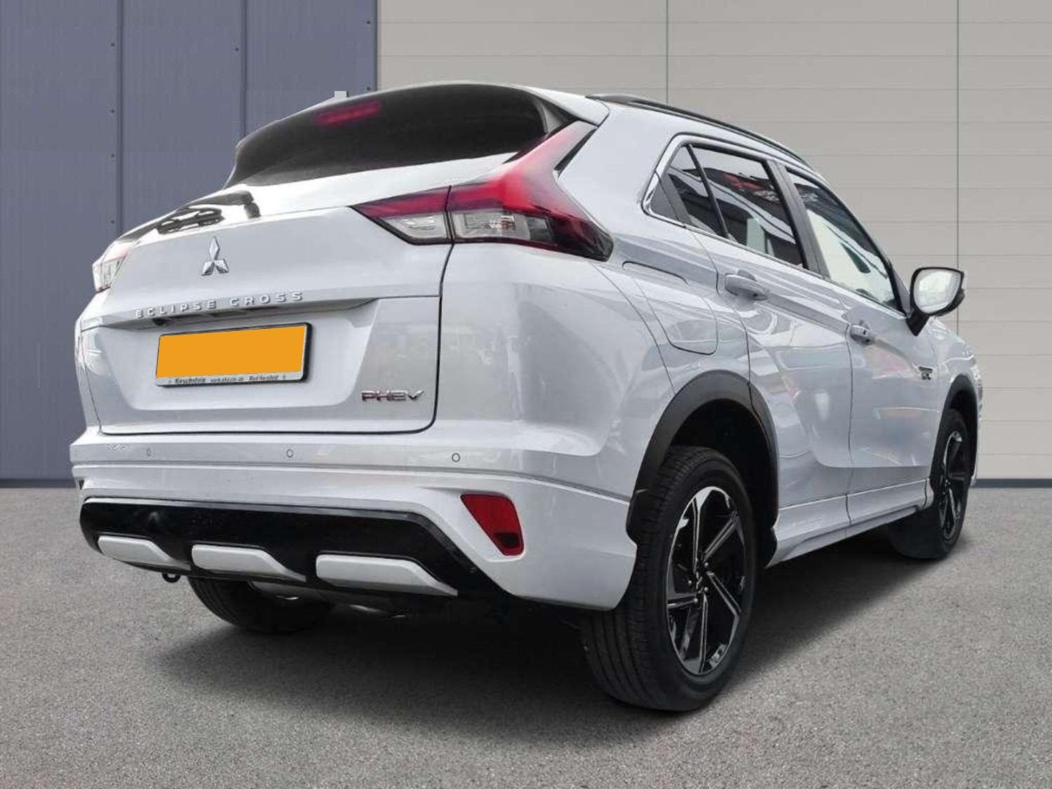 Mitsubishi Eclipse Cross 2.4 PHEV EXECUTIVE SPORT 360 Camera, Auto's, Automaat, Zwart, 4 cilinders, Wit