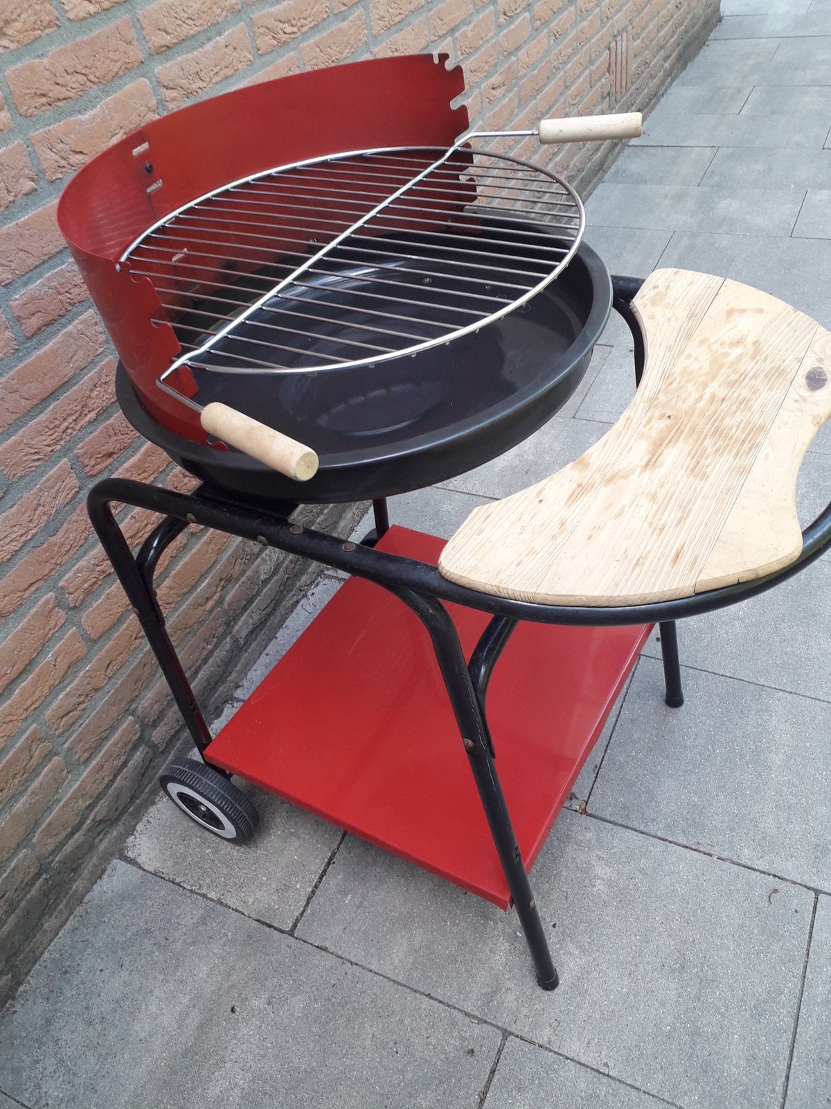 Barbecue weinig gebruikt, Ophalen of Verzenden, Gebruikt