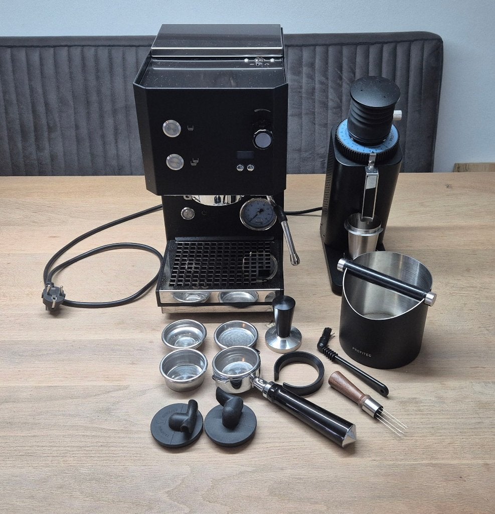 Profitec GO 2.0 + SD54 molen + accessoires, Ophalen, Espresso apparaat, Zo goed als nieuw, 2 tot 4 kopjes